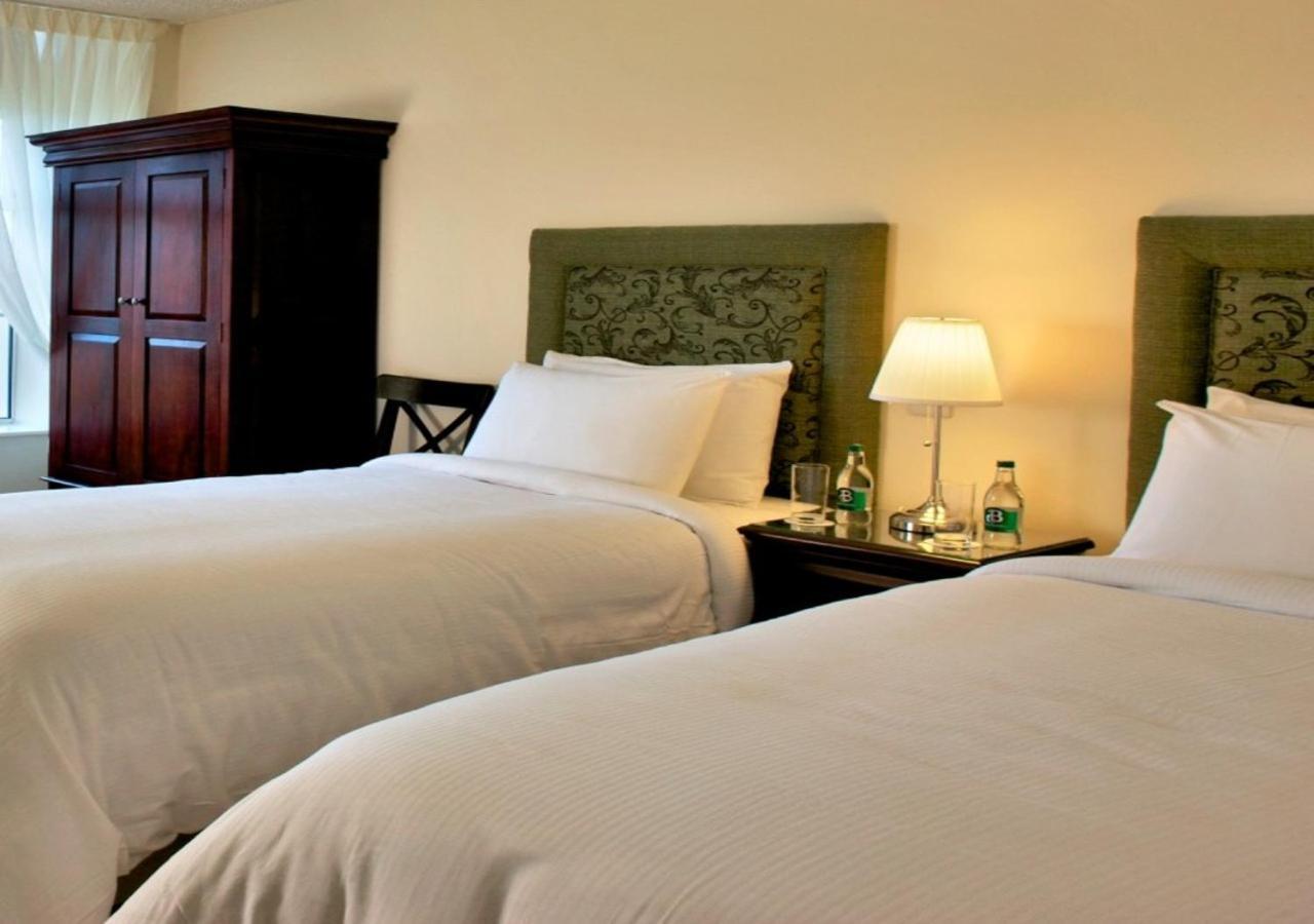 Walter Raleigh Hotel Youghal Bagian luar foto