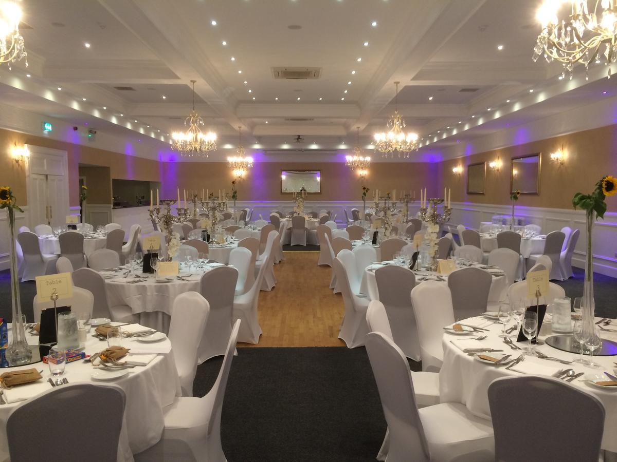 Walter Raleigh Hotel Youghal Bagian luar foto