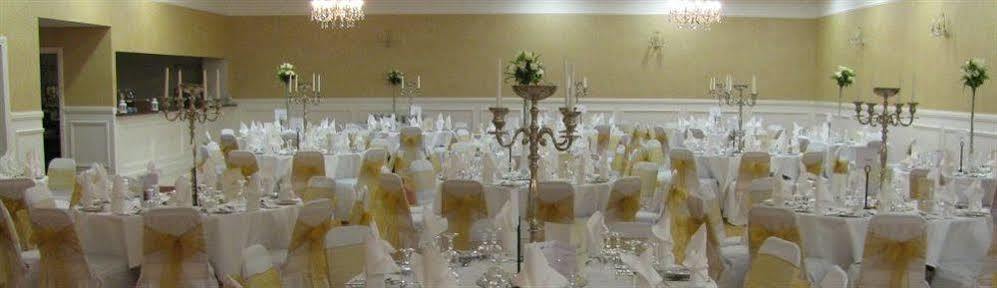 Walter Raleigh Hotel Youghal Bagian luar foto